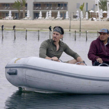 Timothy Alberino heading out to search for sunken treasure in the Bay of Paracas with Gary Heavin and Anselm Pi Rambla.